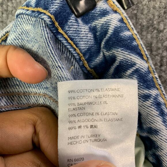 Free People We The Free Light wash Slim Button Fy Jeans Raw Hem Sz 26 - Picture 9 of 11